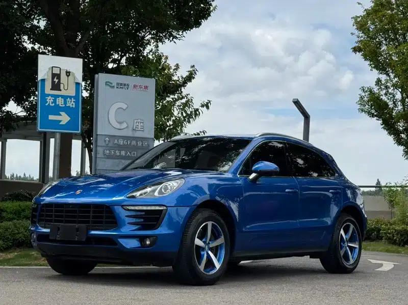 2016 Macan 2.0T — миниатюра 1