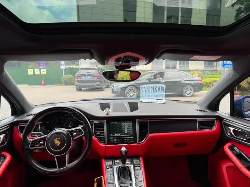 2016 Macan 2.0T — миниатюра 13