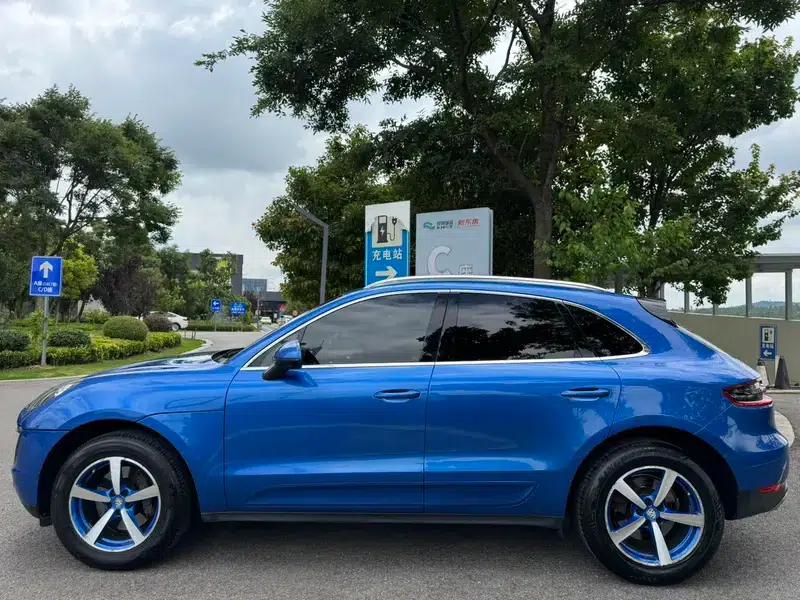 2016 Macan 2.0T — миниатюра 4