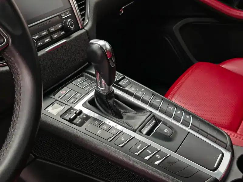 2017 Macan 2.0T — миниатюра 7