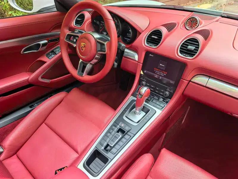 2023 Porsche 718 Boxster 2.0T — миниатюра 13