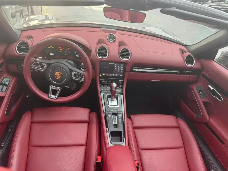 2022 Porsche 718 Boxster 2.0T — миниатюра 11