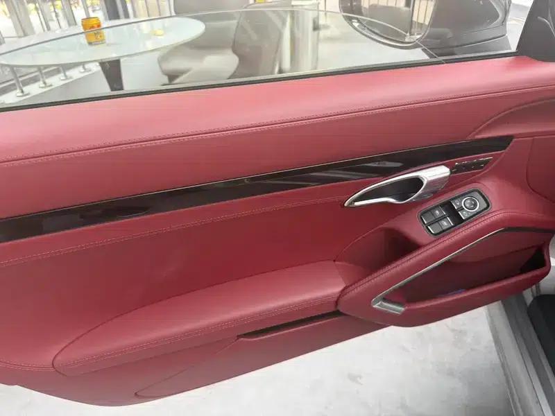 2022 Porsche 718 Boxster 2.0T — миниатюра 15