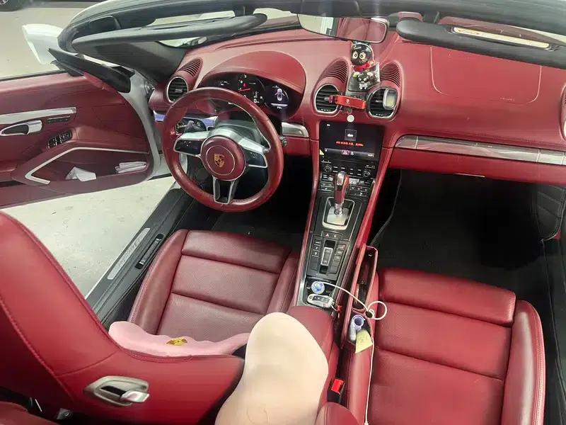 2018 Porsche 718 Boxster 2.0T — миниатюра 8