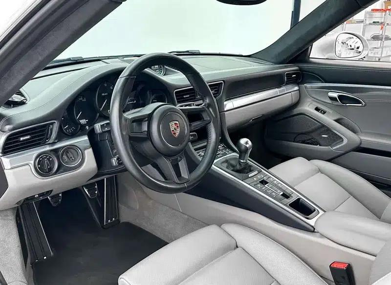 2012 Porsche 911 Carrera S 3.8L — миниатюра 16