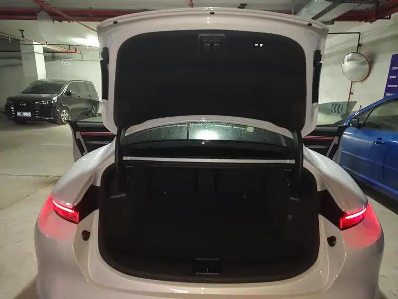 2022 Taycan Facelift — миниатюра 21