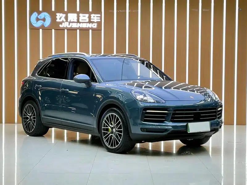 Cayenne E-Hybrid 2019 Cayenne E-Hybrid 2.0T — миниатюра 3