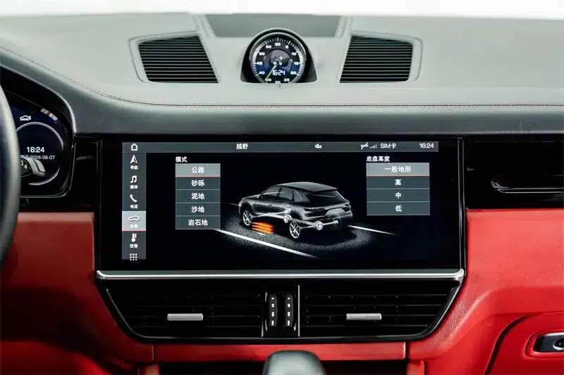 Cayenne E-Hybrid 2021 Cayenne E-Hybrid 2.0T — миниатюра 13