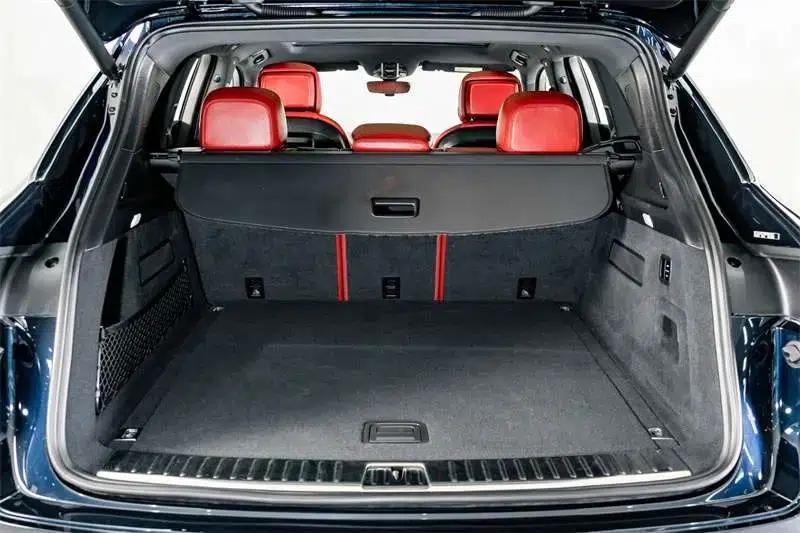 Cayenne E-Hybrid 2021 Cayenne E-Hybrid 2.0T — миниатюра 25