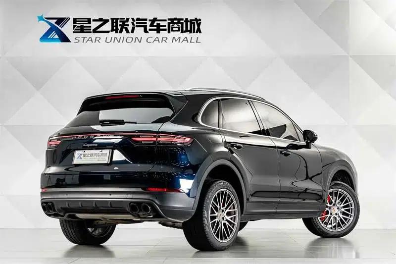 Cayenne E-Hybrid 2021 Cayenne E-Hybrid 2.0T — миниатюра 5