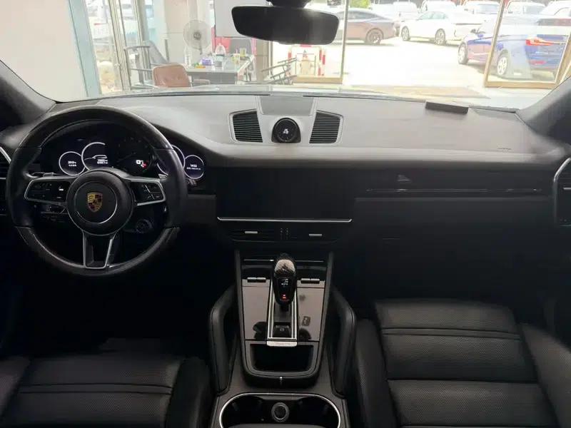 2022 Cayenne E-Hybrid 2.0T Platinum Edition — миниатюра 7