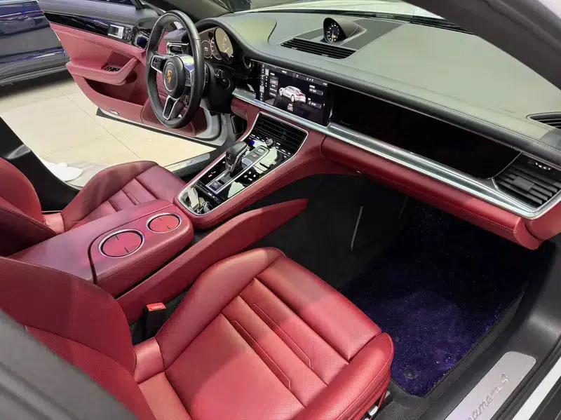 Panamera E-Hybrid 2018 Panamera 4 E-Hybrid 2.9T — миниатюра 13