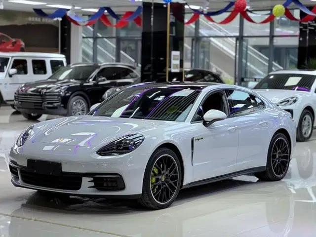 Panamera E-Hybrid 2018 Panamera 4 E-Hybrid 2.9T