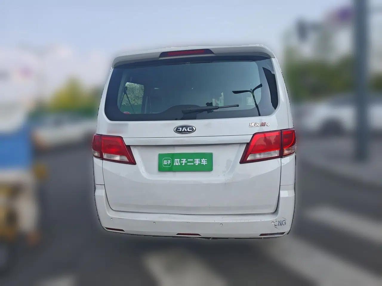JAC Refine M4 2016 2.0L Manual Comfort Edition — миниатюра 5