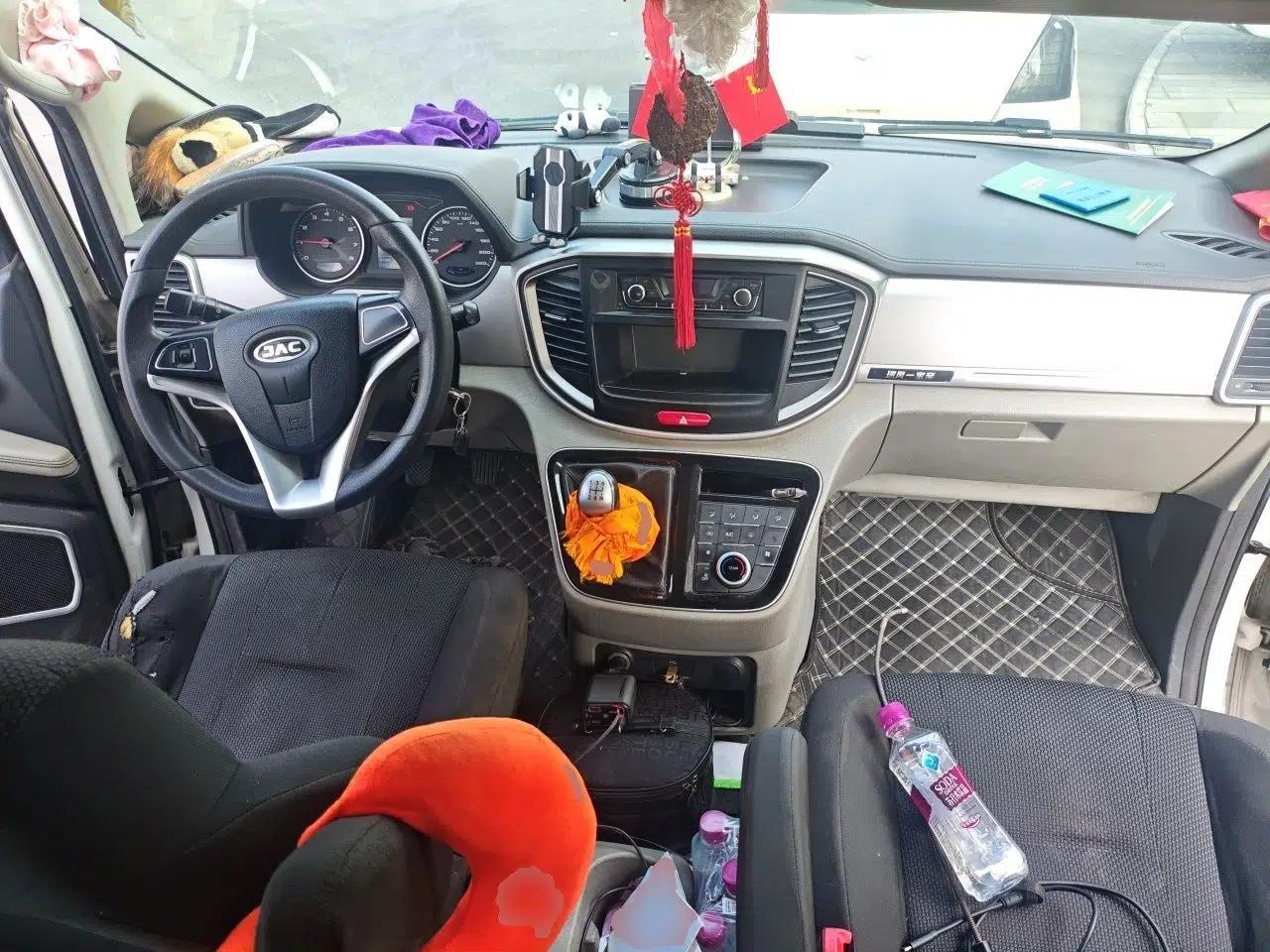 JAC Refine M4 2016 2.0L Manual Comfort Edition — миниатюра 9
