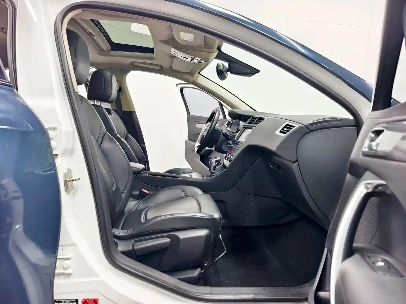 DS 5LS 2014 1.6T Elegant Edition THP160 — миниатюра 14