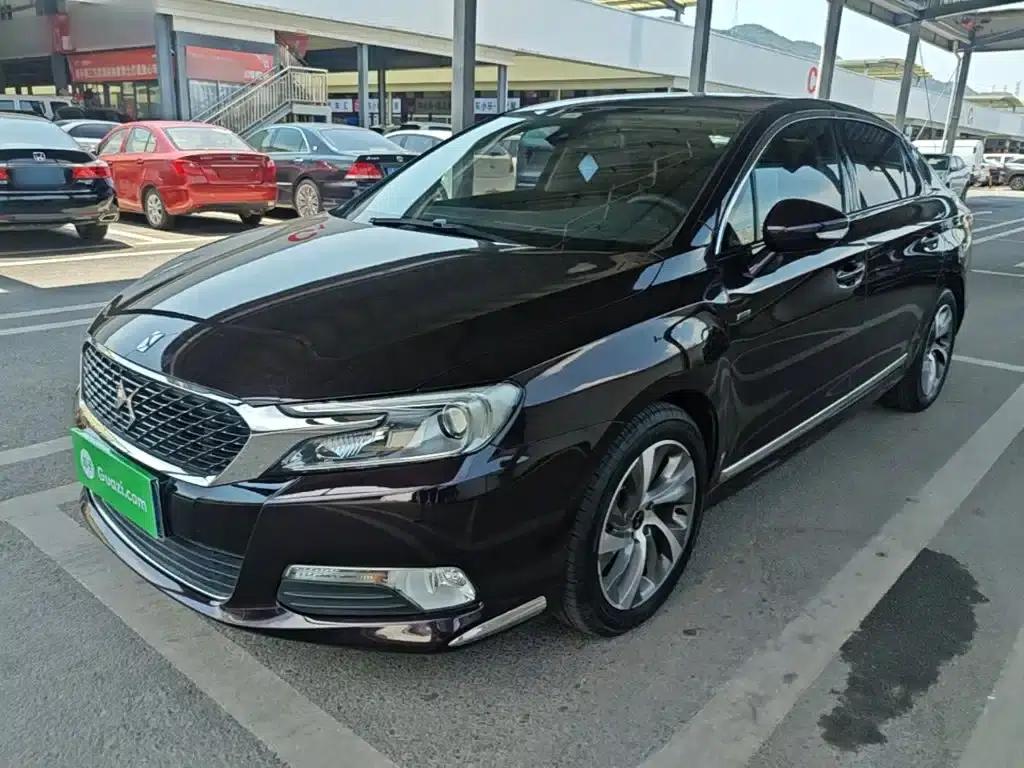 DS 5LS 2014 1.6T Luxury Edition THP160 — миниатюра 1