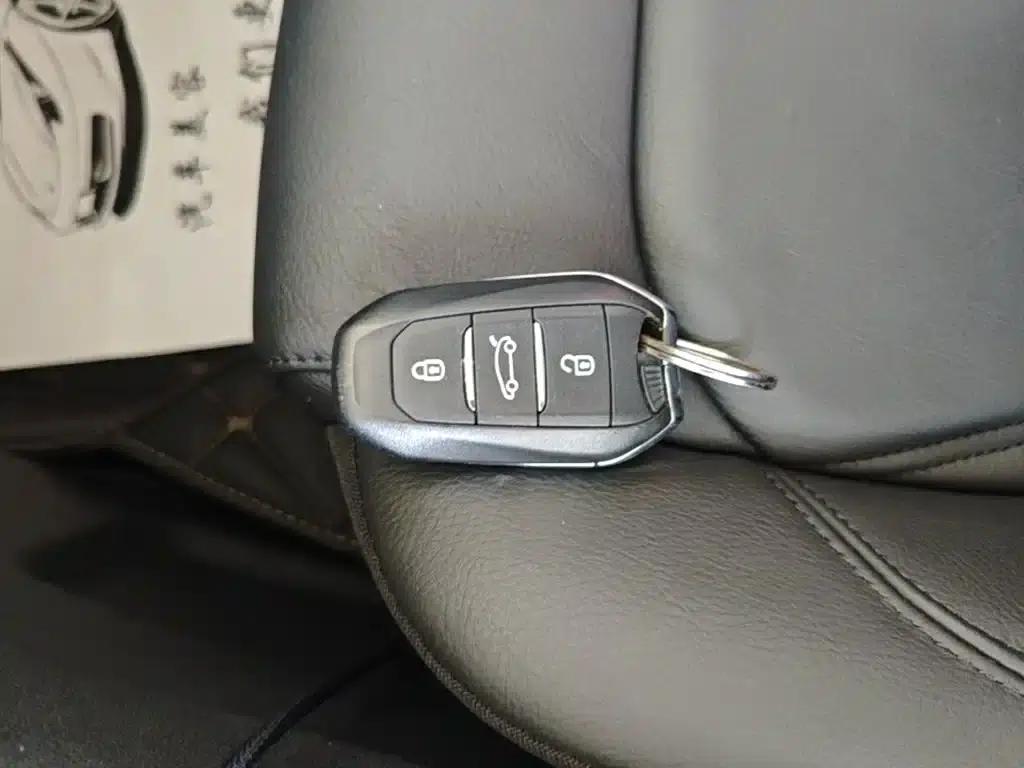 DS 5LS 2014 1.6T Luxury Edition THP160 — миниатюра 9