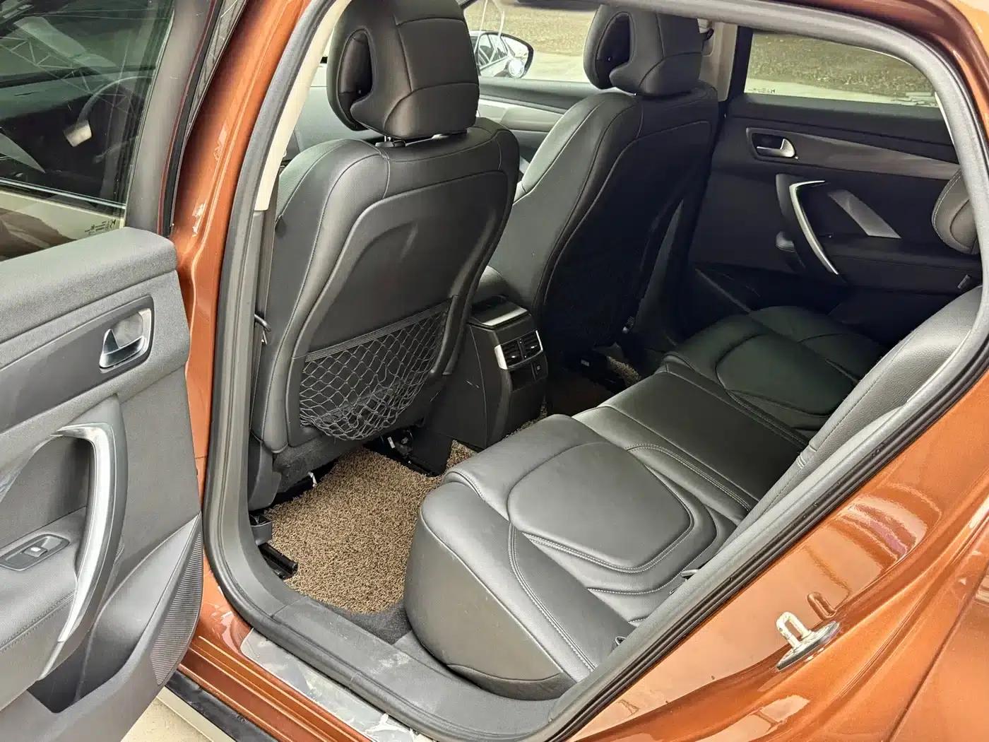 DS 6 2014 1.6T Luxury Edition THP160 — миниатюра 16
