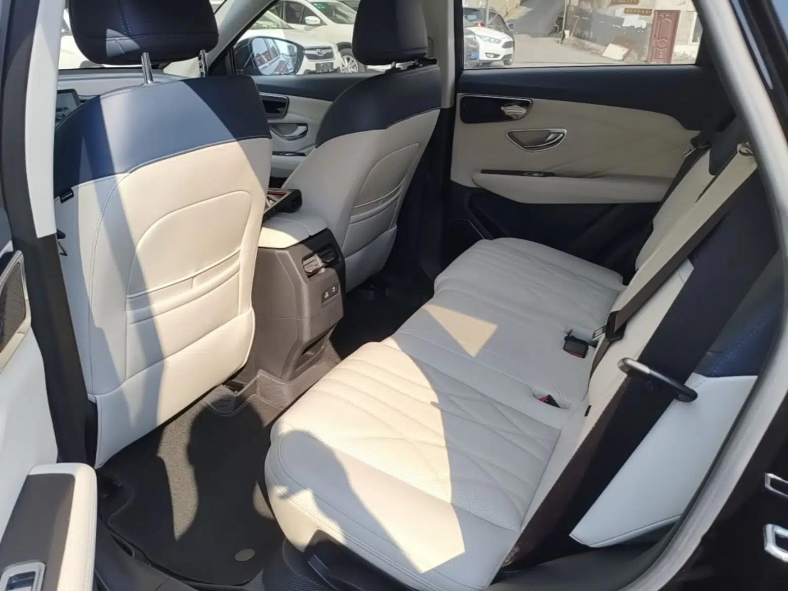 JETOUR Shanhai L7 2024 1.5T 120 km MAX 7-Seater — миниатюра 20