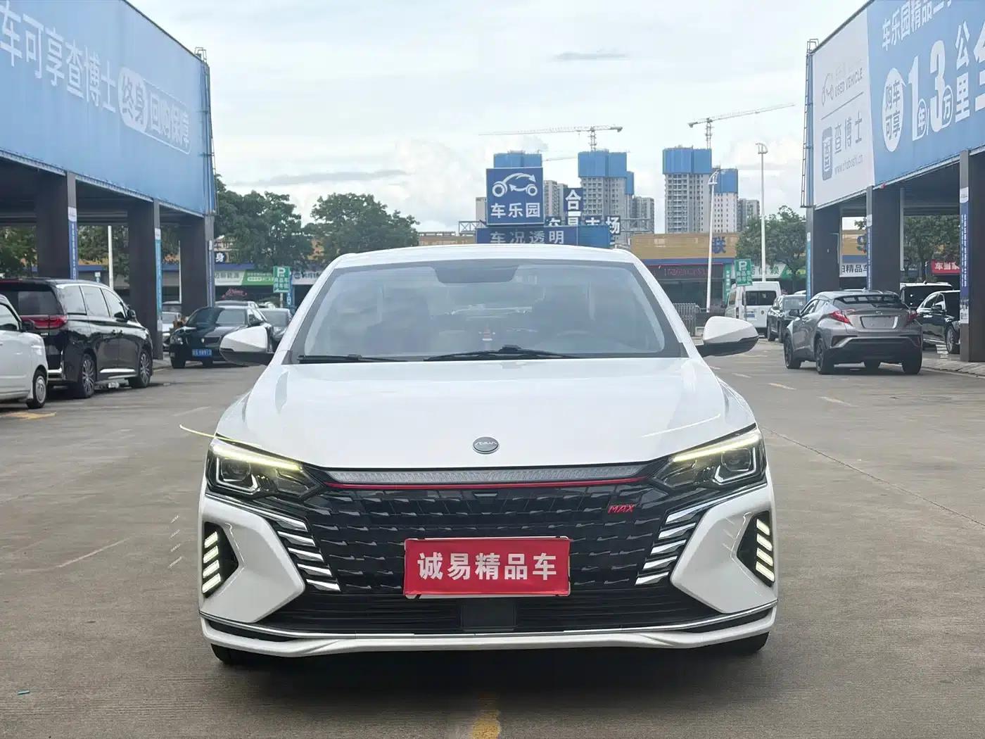Aeolus Aeolus MAX 2021 1.5T Super Stylish Dad Edition — миниатюра 2
