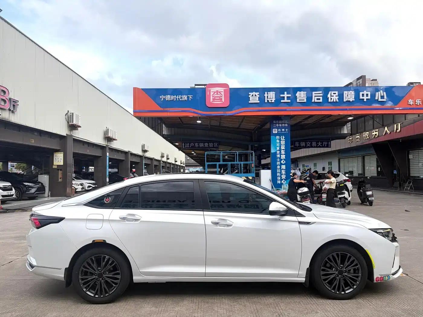 Aeolus Aeolus MAX 2021 1.5T Super Stylish Dad Edition — миниатюра 8