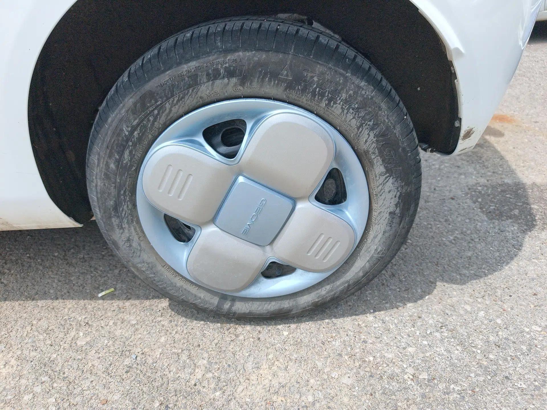 Geely Galaxy Panda 2024 Panda Mini 200km Endurance Bear — миниатюра 5