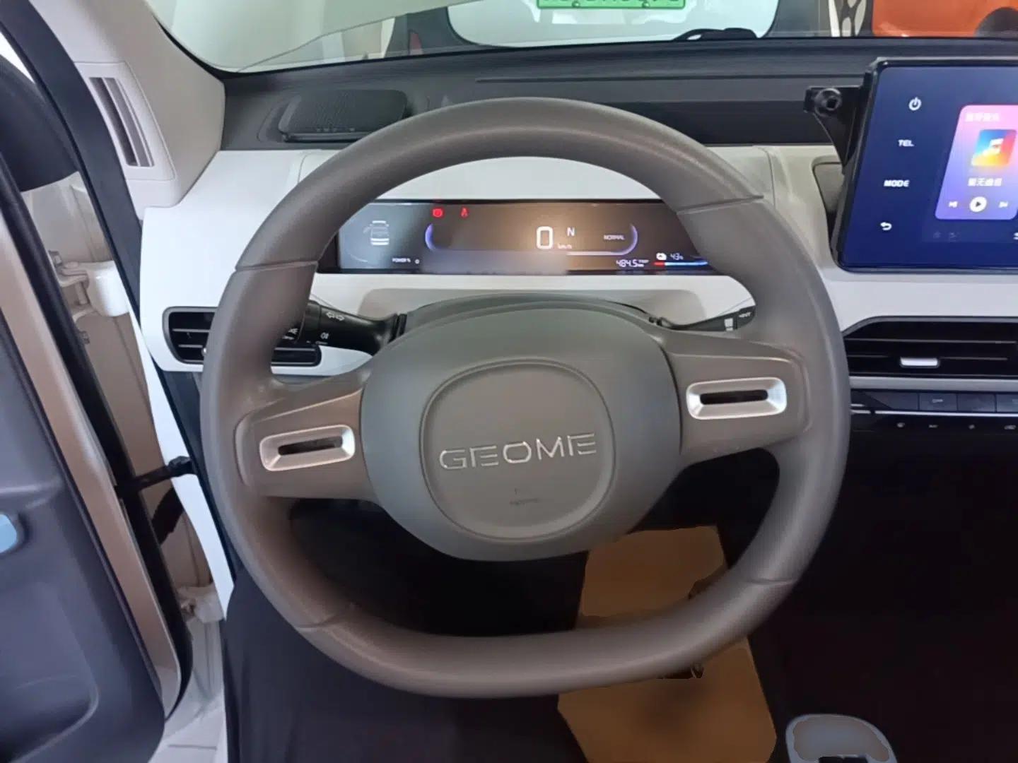 Geely Galaxy Panda 2023 Panda Mini 200km Endurance Bear — миниатюра 13