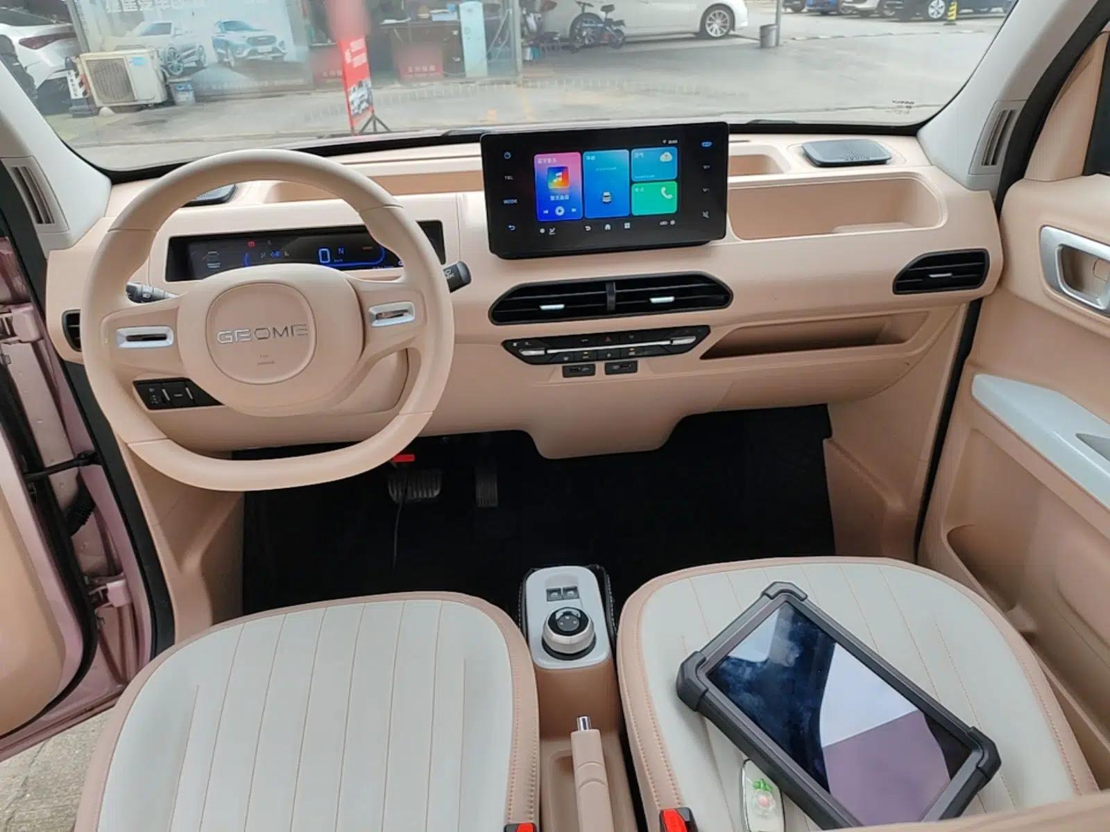 Geely Galaxy Panda 2023 Panda Mini 200km Endurance Bear — миниатюра 12