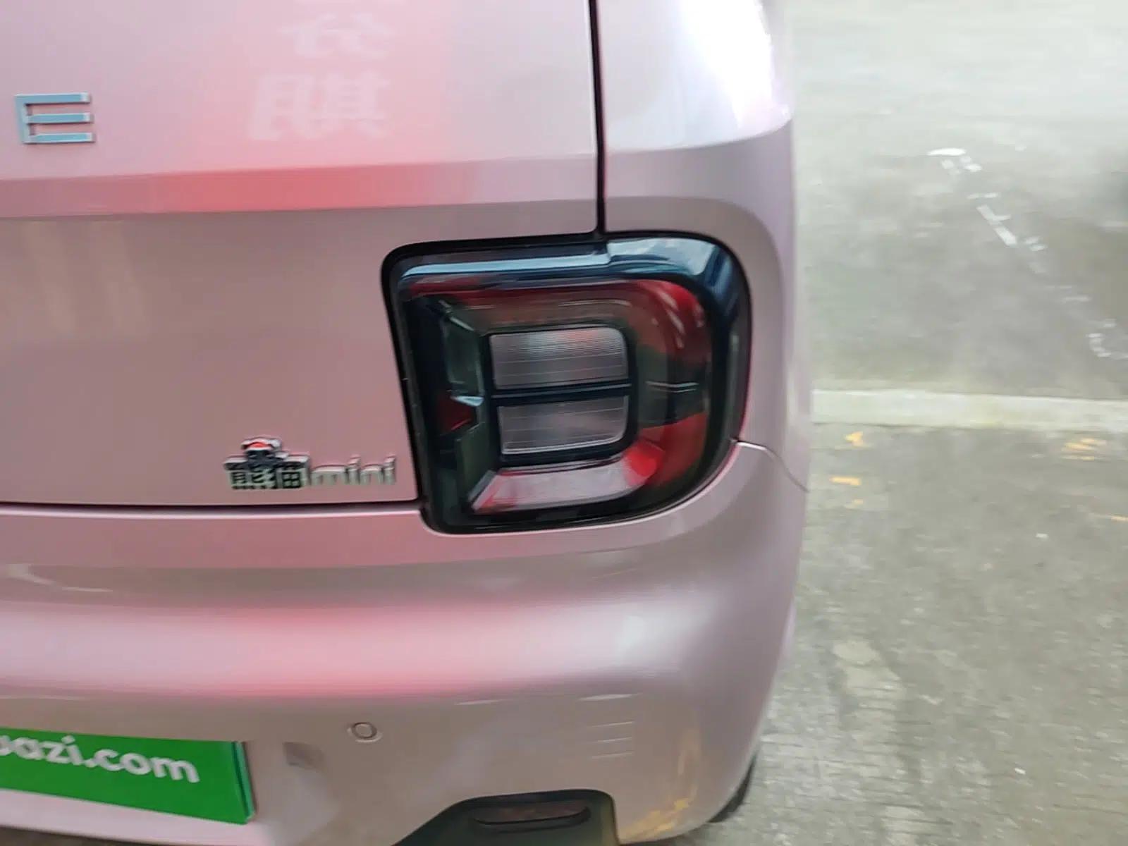 Geely Galaxy Panda 2023 Panda Mini 200km Endurance Bear — миниатюра 9