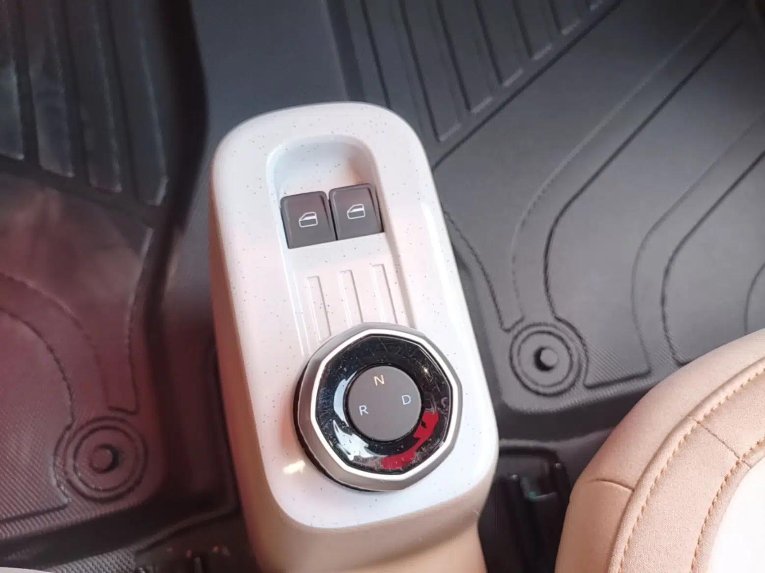 Geely Galaxy Panda 2023 Panda Mini 200km Endurance Bear — миниатюра 21