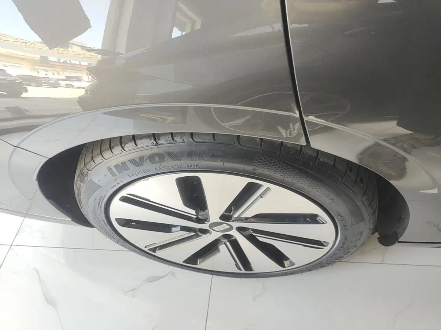 Geely Galaxy E8 2024 665 km Range Rear-Drive Starship Long-Range Version — миниатюра 11