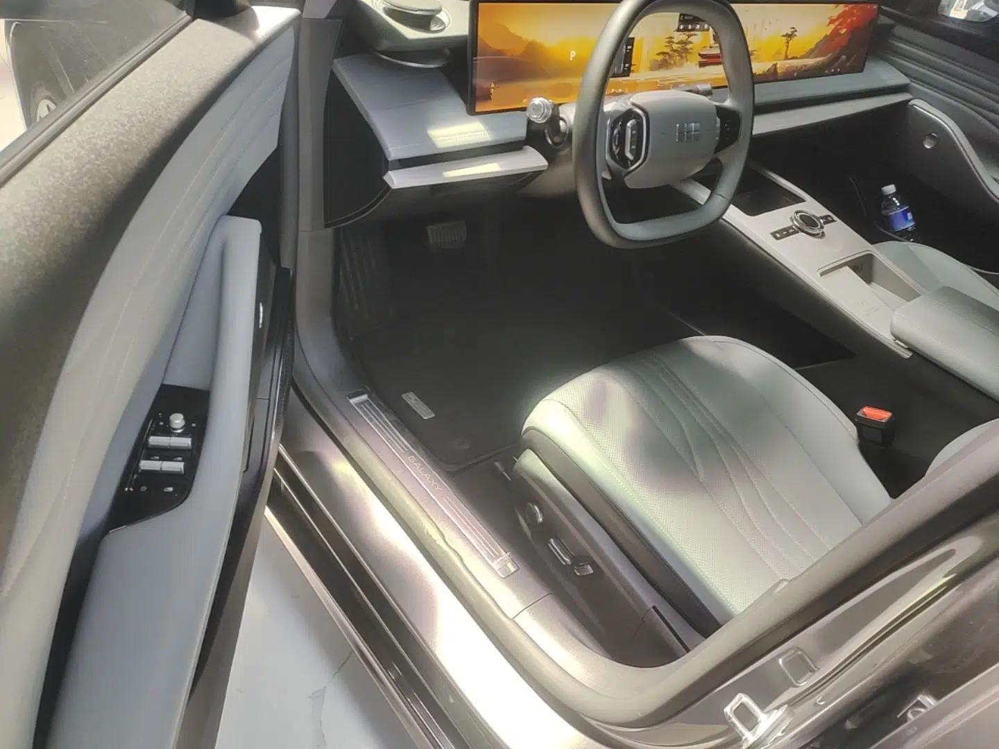 Geely Galaxy E8 2024 665 km Range Rear-Drive Starship Long-Range Version — миниатюра 18