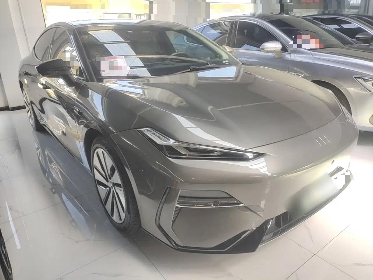 Geely Galaxy E8 2024 665 km Range Rear-Drive Starship Long-Range Version — миниатюра 3
