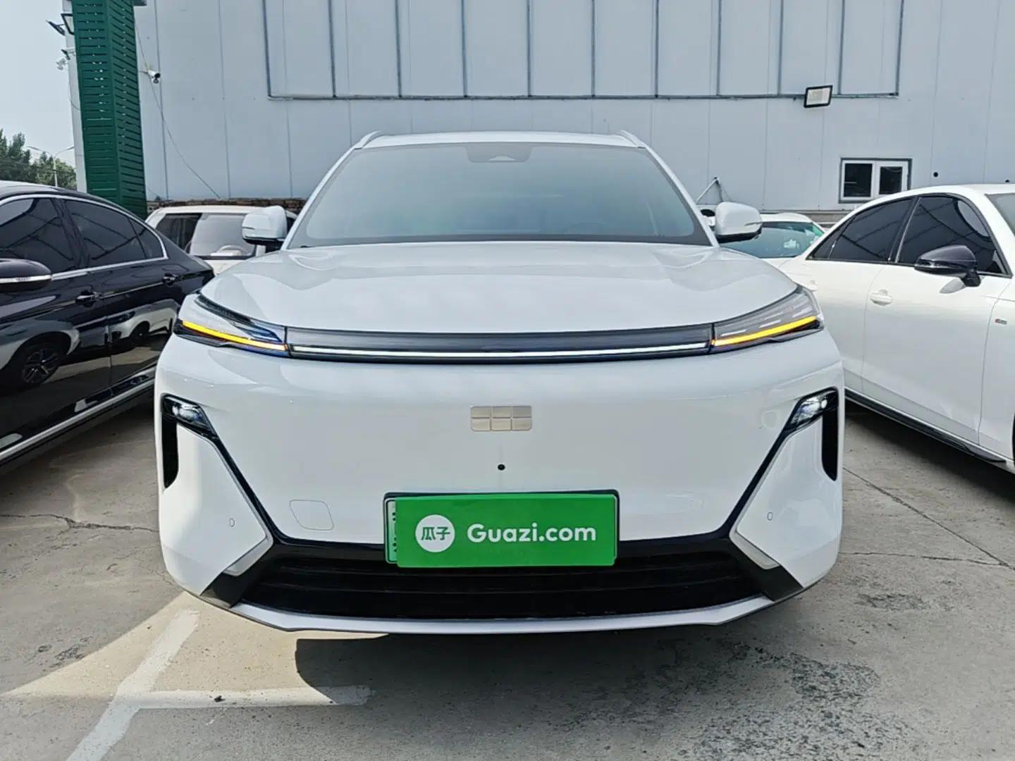 Geely Galaxy Xingjian 7 EM-i 2025 120km Exploration+ Version — миниатюра 2