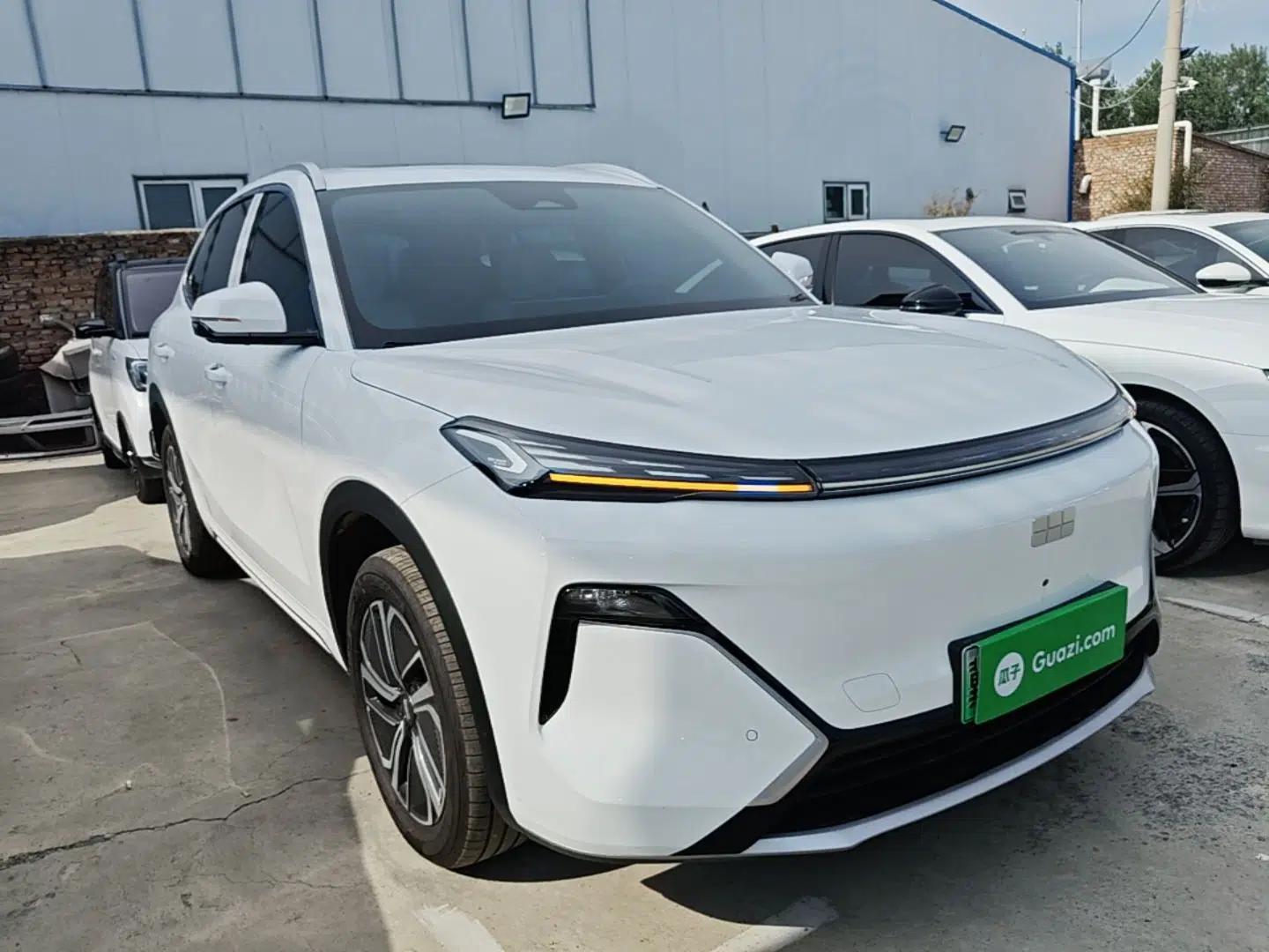 Geely Galaxy Xingjian 7 EM-i 2025 120km Exploration+ Version — миниатюра 3