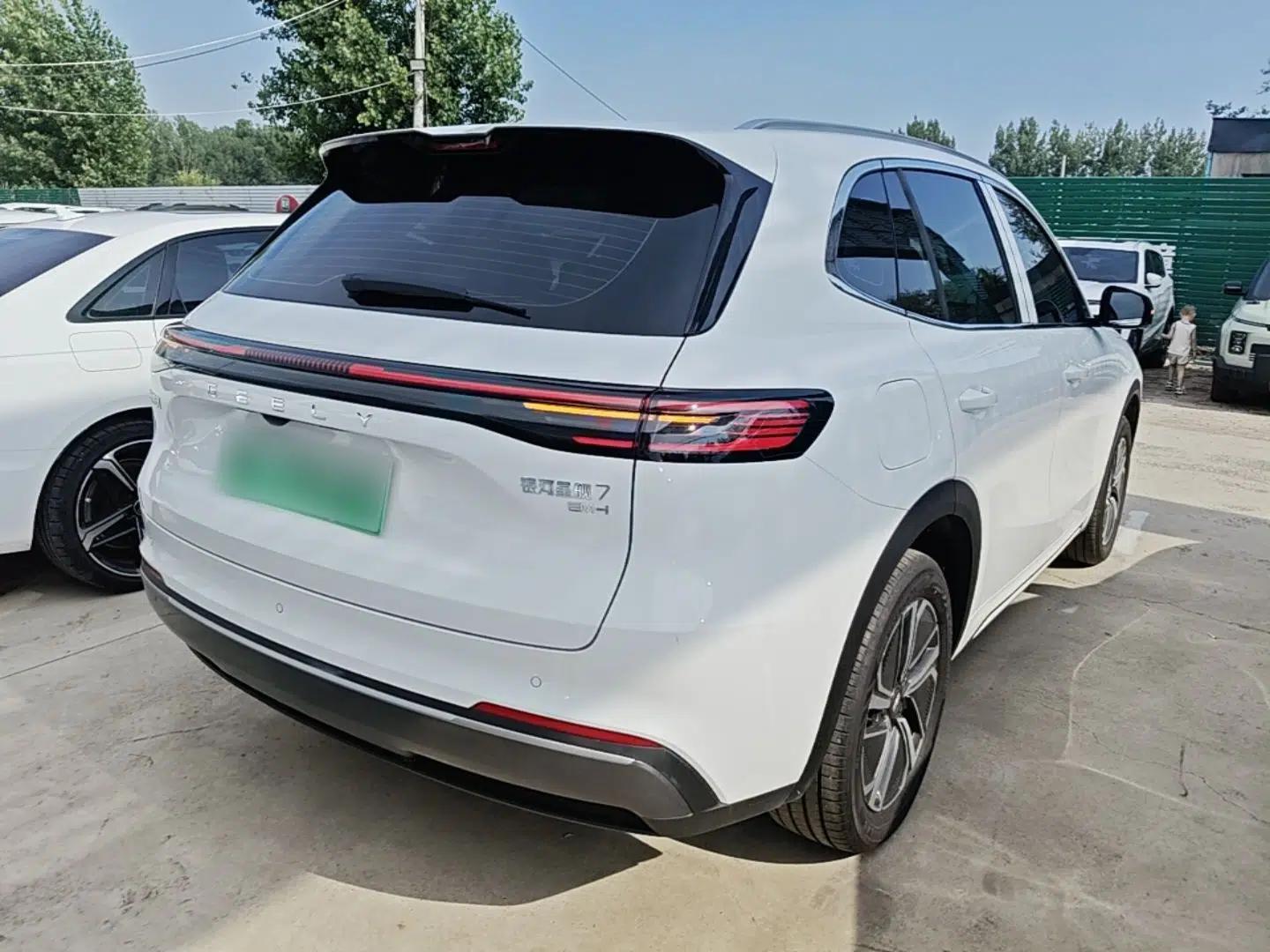Geely Galaxy Xingjian 7 EM-i 2025 120km Exploration+ Version — миниатюра 6