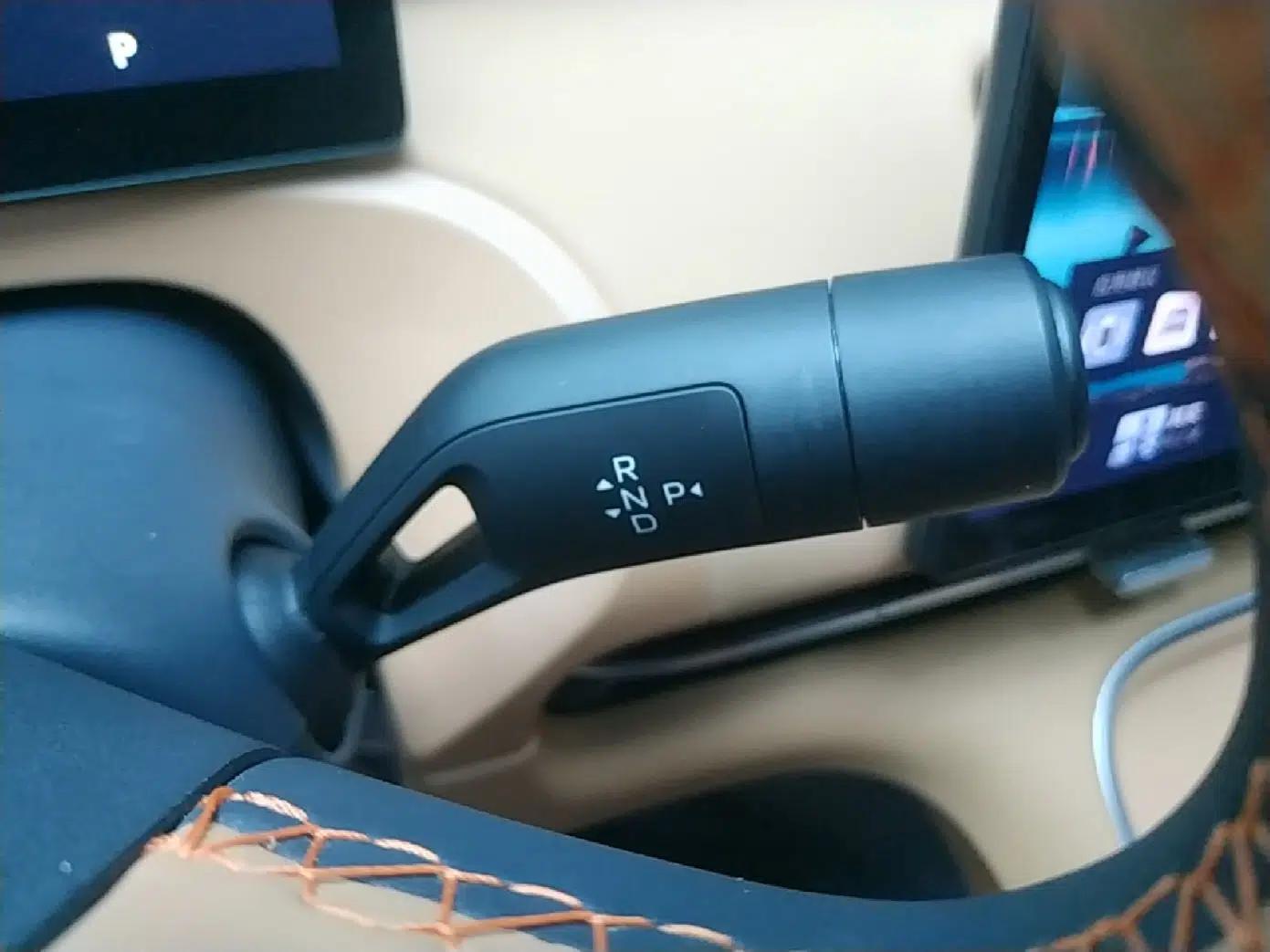 Geely Galaxy Xingjian 7 EM-i 2025 120km Exploration+ Version — миниатюра 16