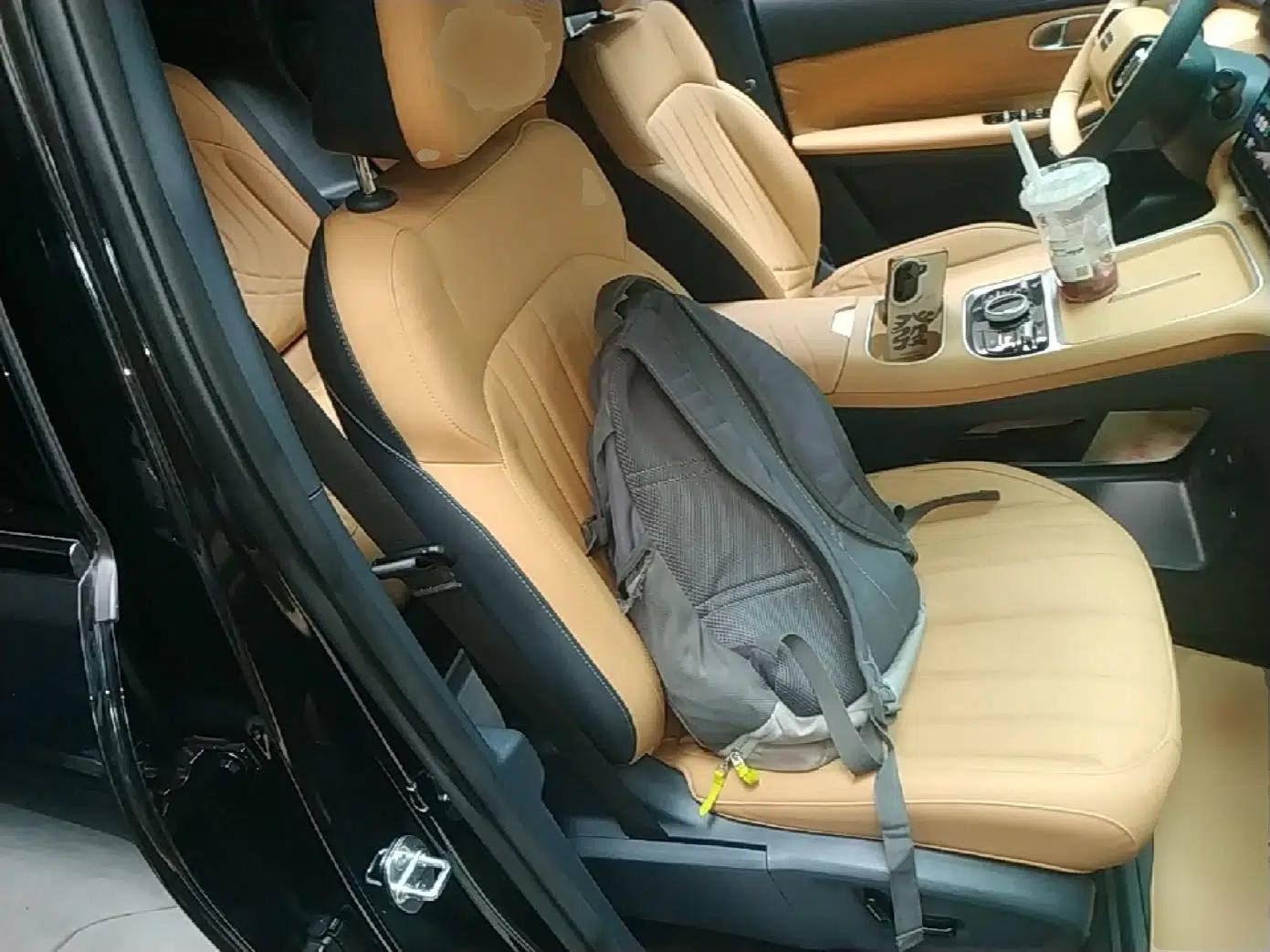 Geely Galaxy Xingjian 7 EM-i 2025 120km Exploration+ Version — миниатюра 19