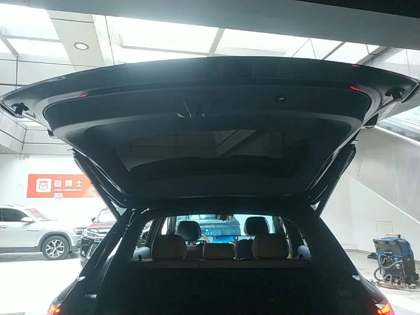 Geely Galaxy Xingjian 7 EM-i 2025 120km Exploration+ Version — миниатюра 22