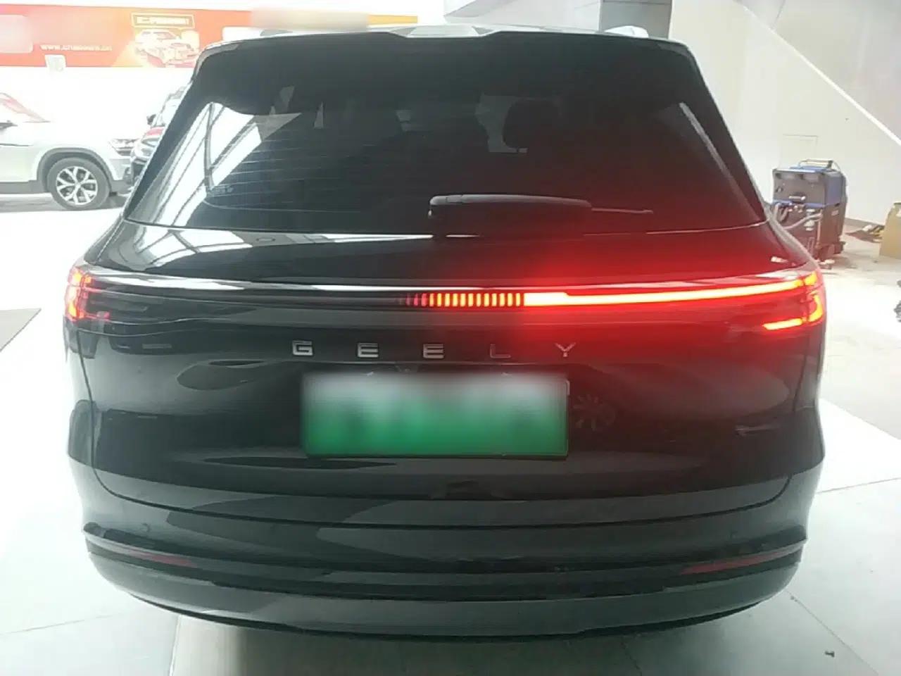 Geely Galaxy Xingjian 7 EM-i 2025 120km Exploration+ Version — миниатюра 5