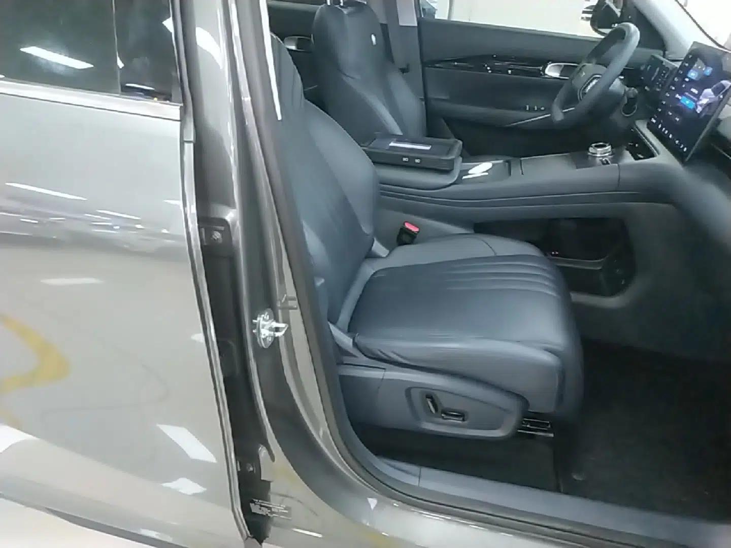 Geely Galaxy E5 2024 530km Starship Edition — миниатюра 19