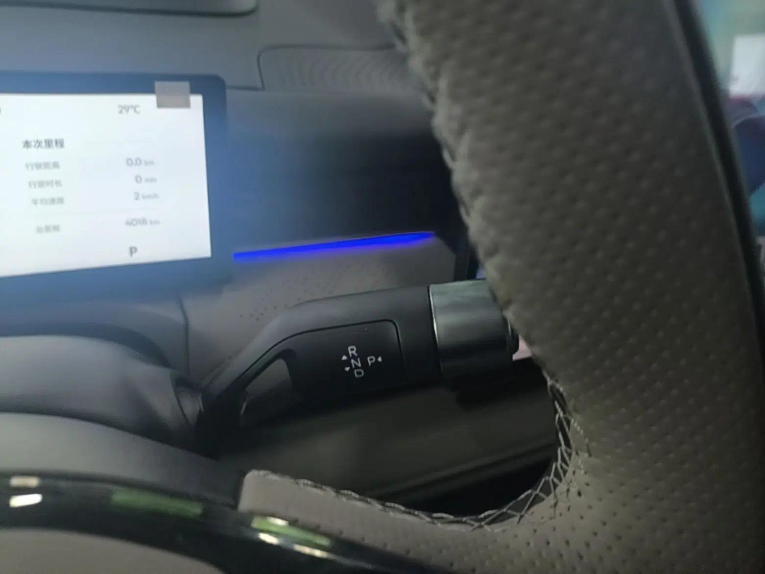 Geely Galaxy 8 2025 130km EM-P Starship Edition — миниатюра 16