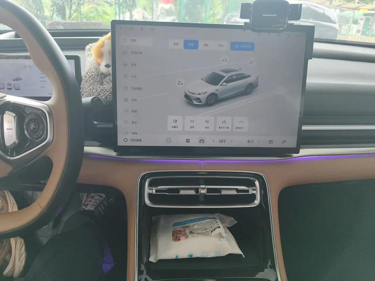 Geely Galaxy A7 2025 Model EM-i 150km Exploration+ Edition — миниатюра 13