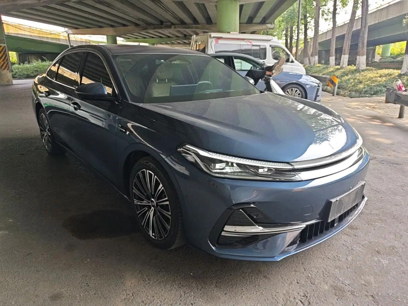 Geely Galaxy A7 2025 Model EM-i 150km Starship Edition — миниатюра 3