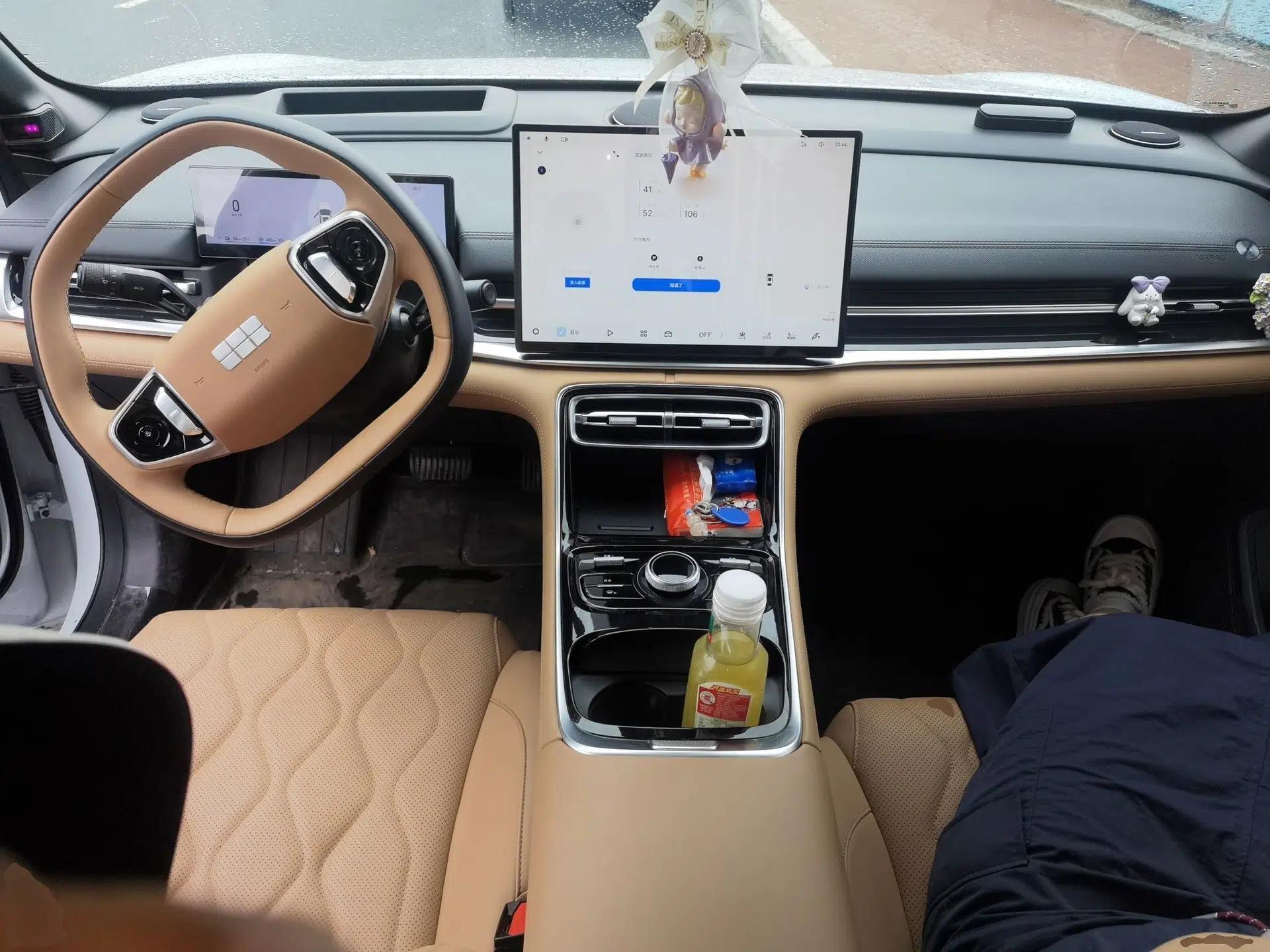 Geely Galaxy A7 2025 Model EM-i 150km Exploration+ Edition — миниатюра 9