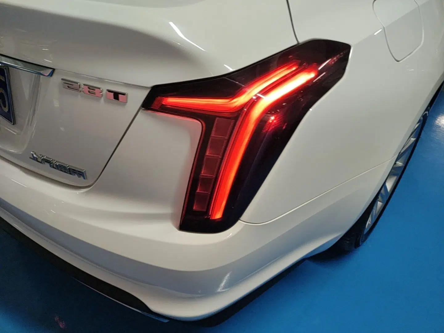 Cadillac CT5 2020 Revised Version 28T Tech Edition — миниатюра 9