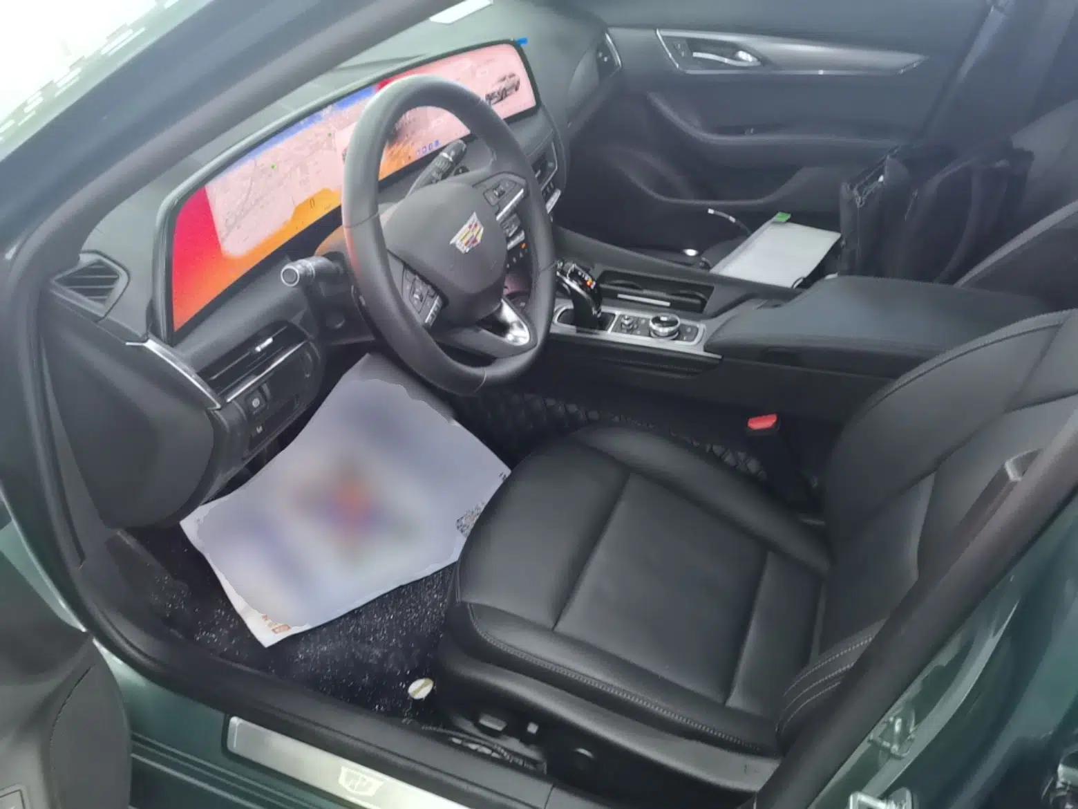 Cadillac CT5 2025 28T Track Performance Edition — миниатюра 22