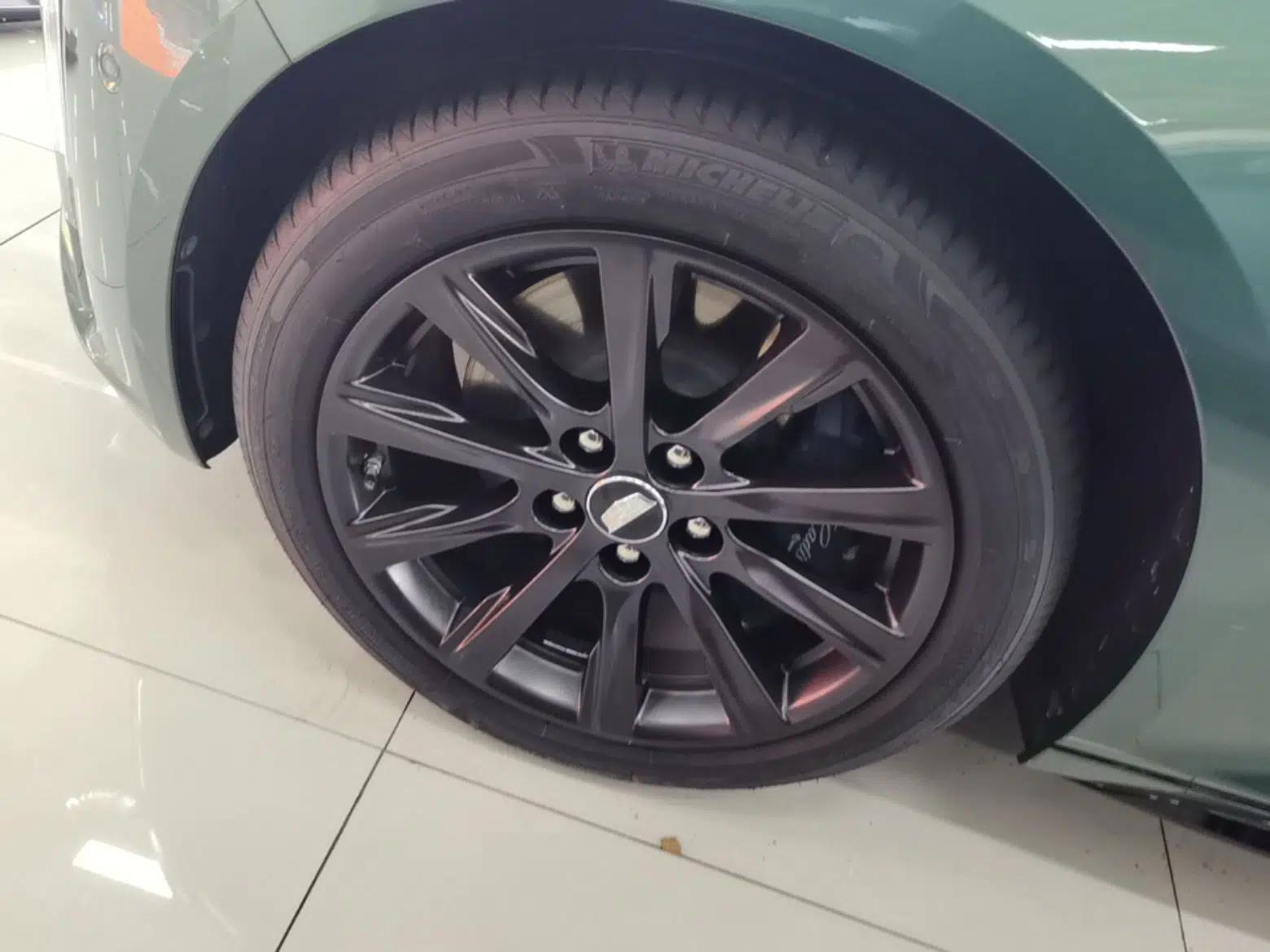 Cadillac CT5 2025 28T Track Performance Edition — миниатюра 10