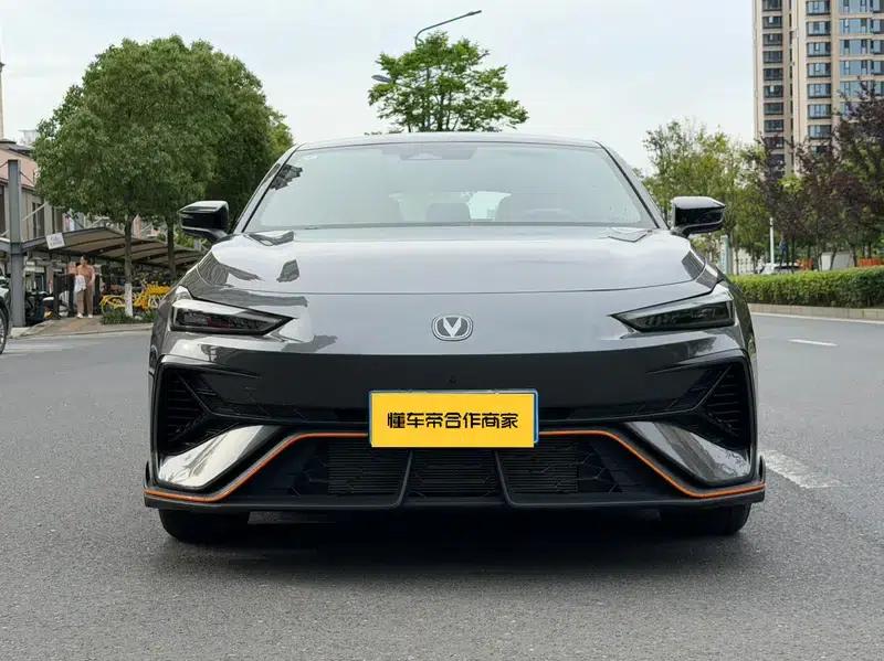 Changan UNI-V 2025 Model, Third Generation, 2.0T Sport Edition — миниатюра 2